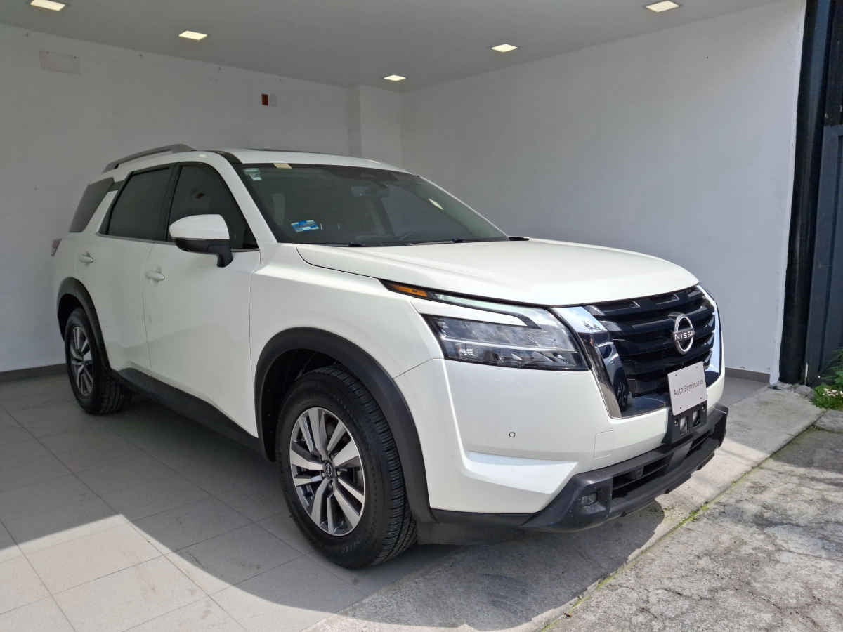 2023 Nissan Pathfinder 5p Advance V6/3.5 Aut