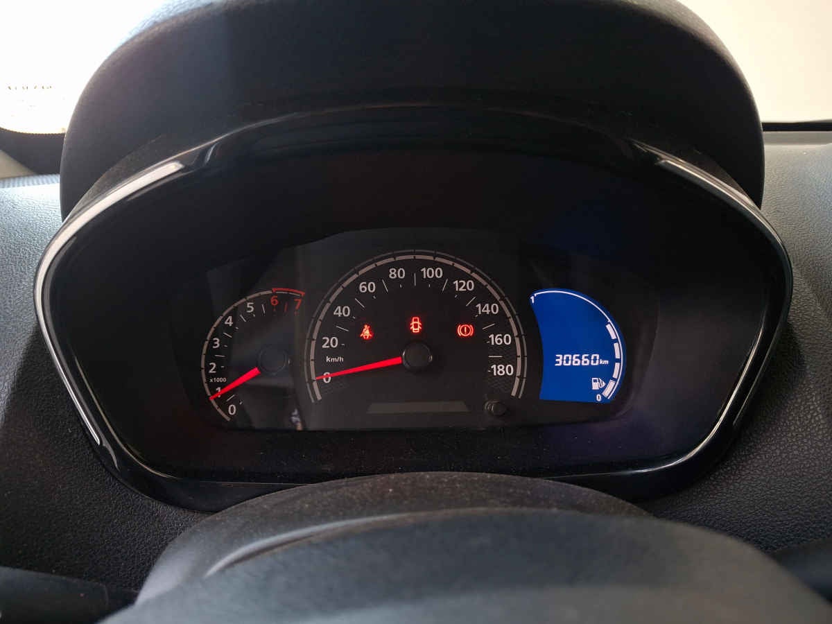 2022 Renault Kwid 5p Iconic L3/1.0 Man