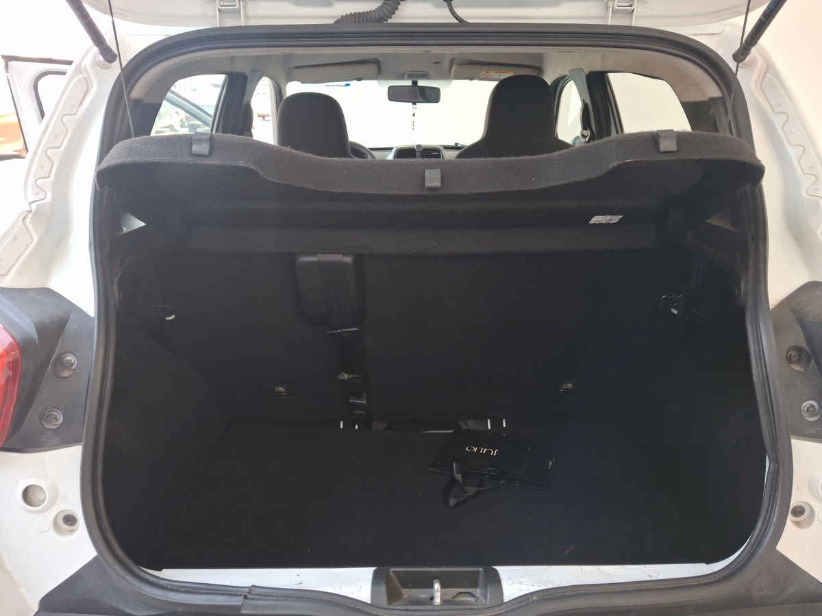 2022 Renault Kwid 5p Iconic L3/1.0 Man