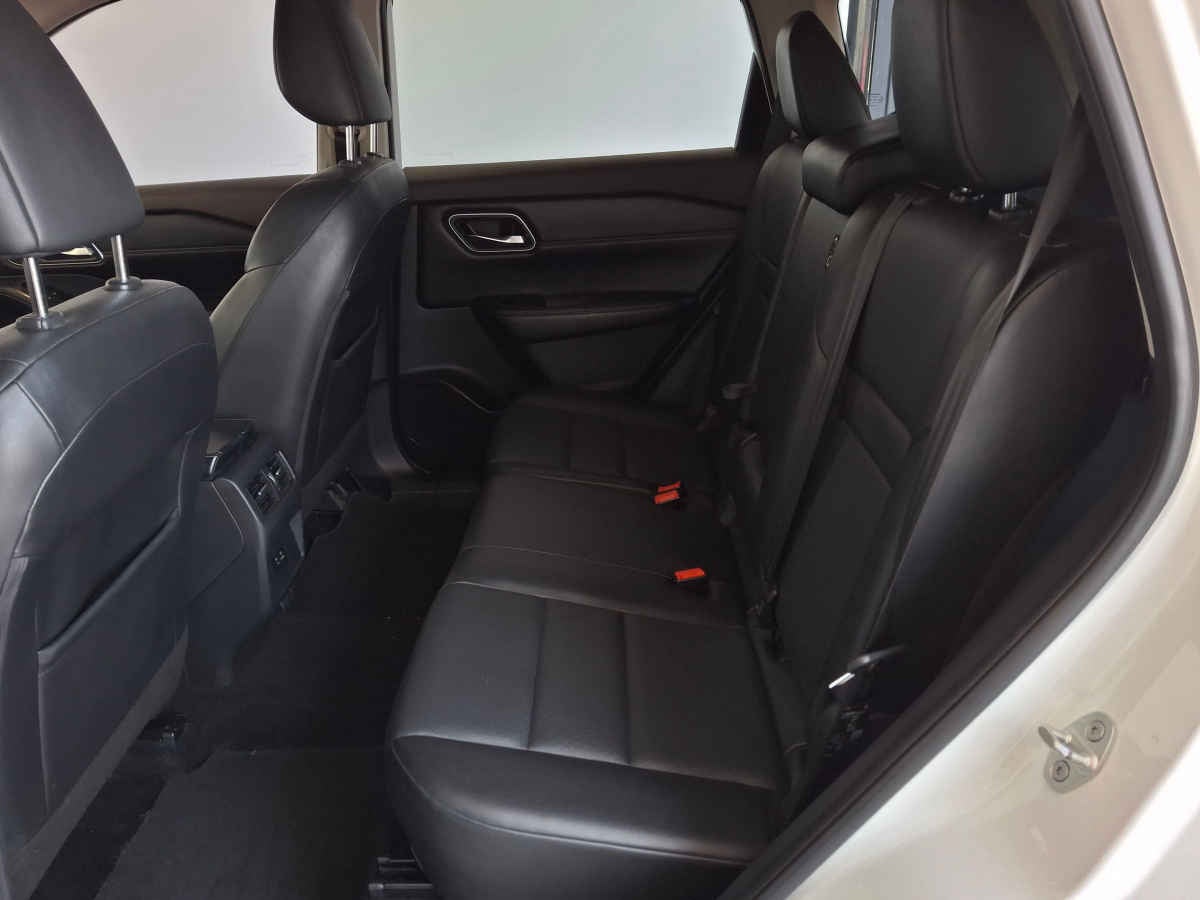 2024 Nissan X-Trail 5p Exclusive 2 Row L4/2.5 Aut