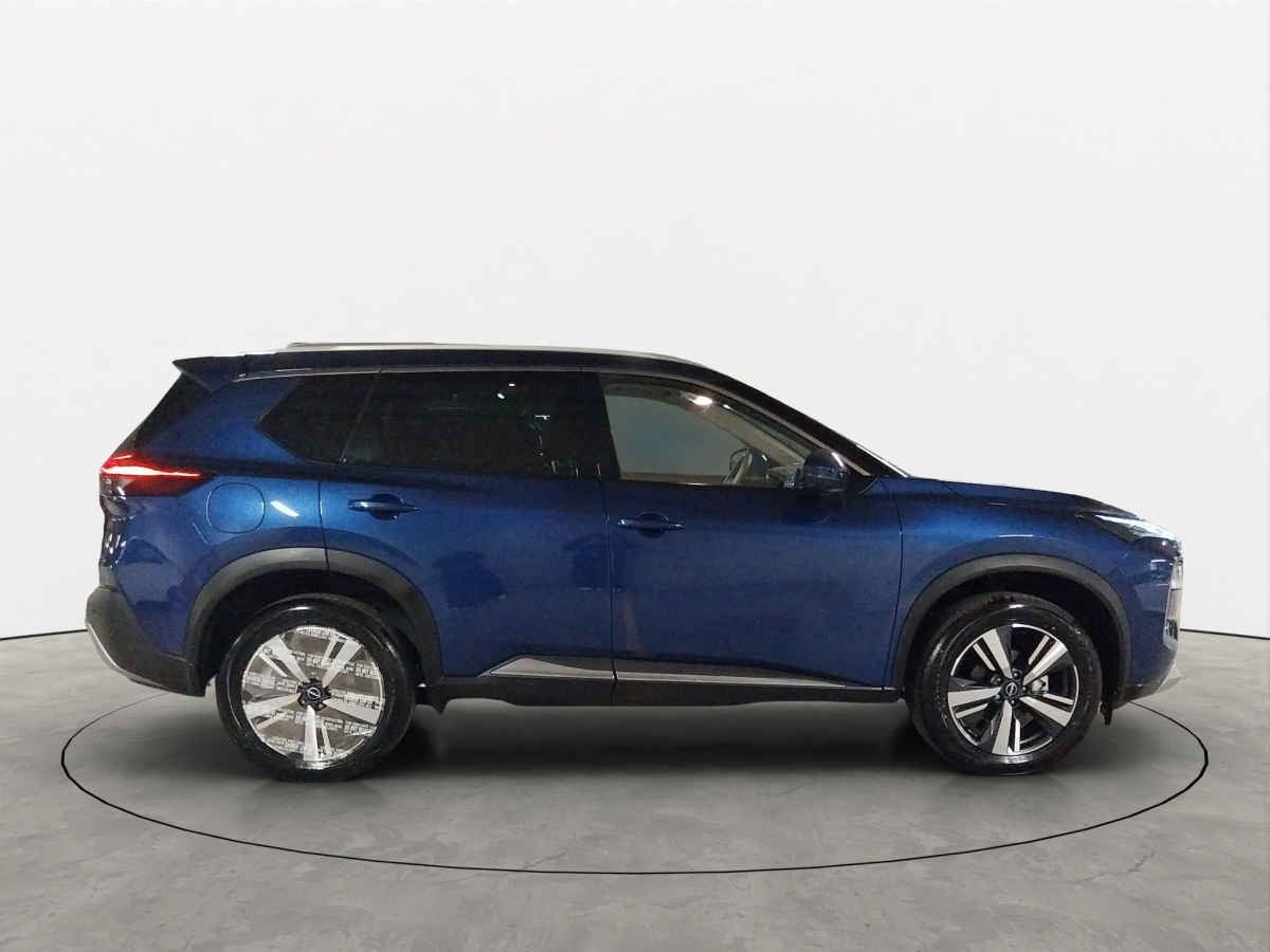 2024 Nissan X-Trail 5p Platinum 2 Row L4/2.5 Aut