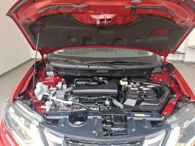 2022 Nissan X-Trail 5p Sense 3 L4/2.5 Aut Banca abatible
