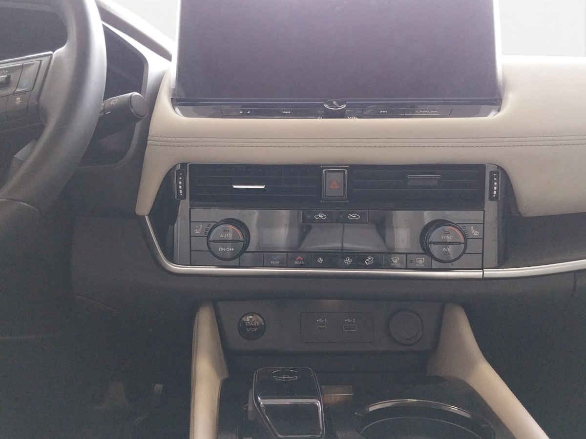 2025 Nissan X-Trail 5p Platinum e.Power HEV L3/1.5 Aut