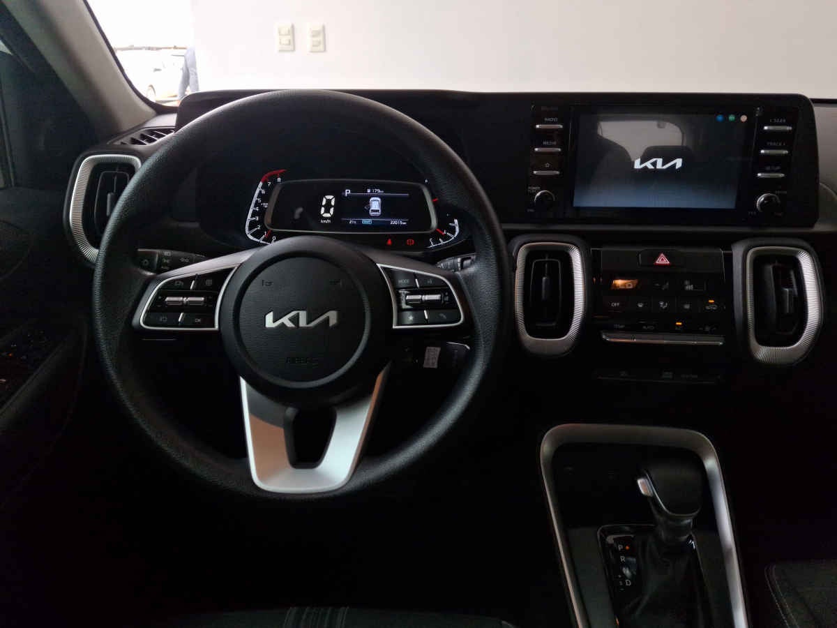 2024 Kia Sonet 5p EX L4/1.5 Aut