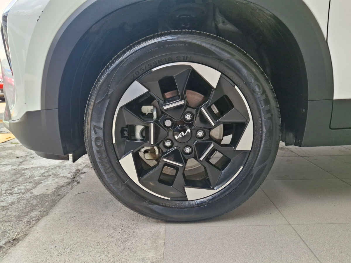 2024 Kia Sonet 5p EX L4/1.5 Aut