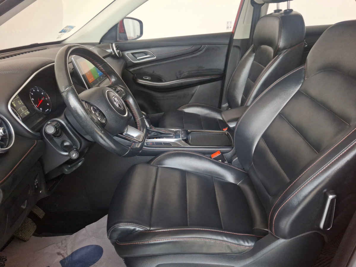 2023 MG HS 5p Excite L4/1.5/T Aut