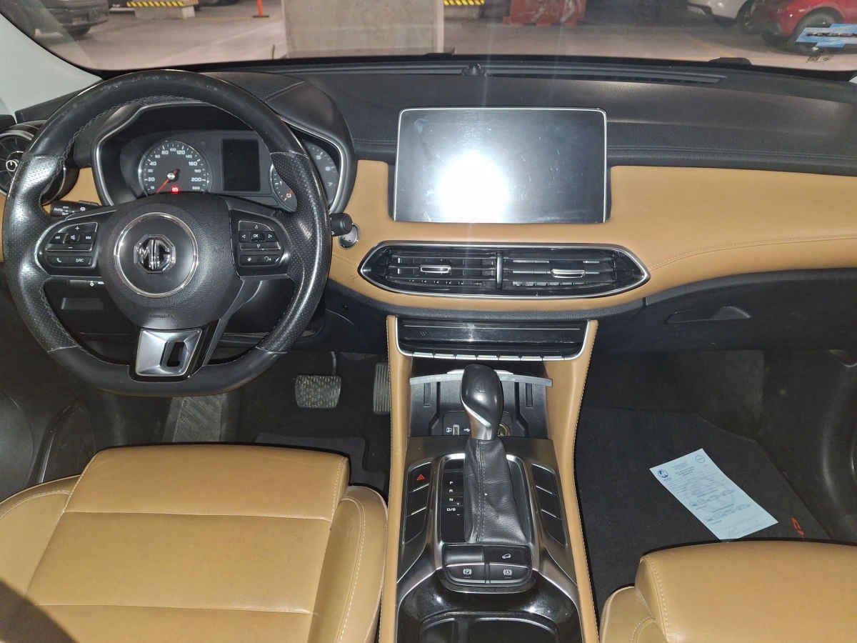 2023 MG HS 5p Excite L4/1.5/T Aut