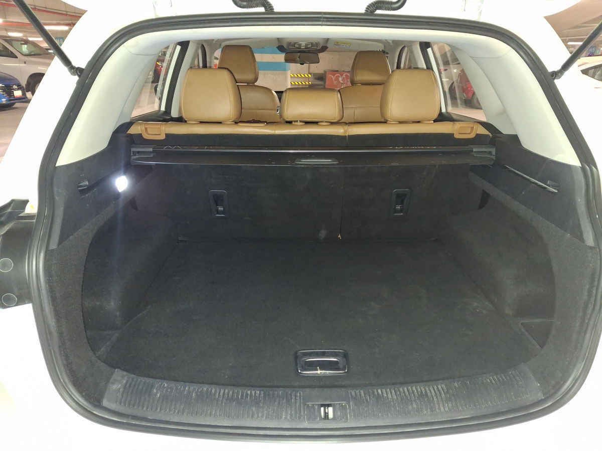 2023 MG HS 5p Excite L4/1.5/T Aut