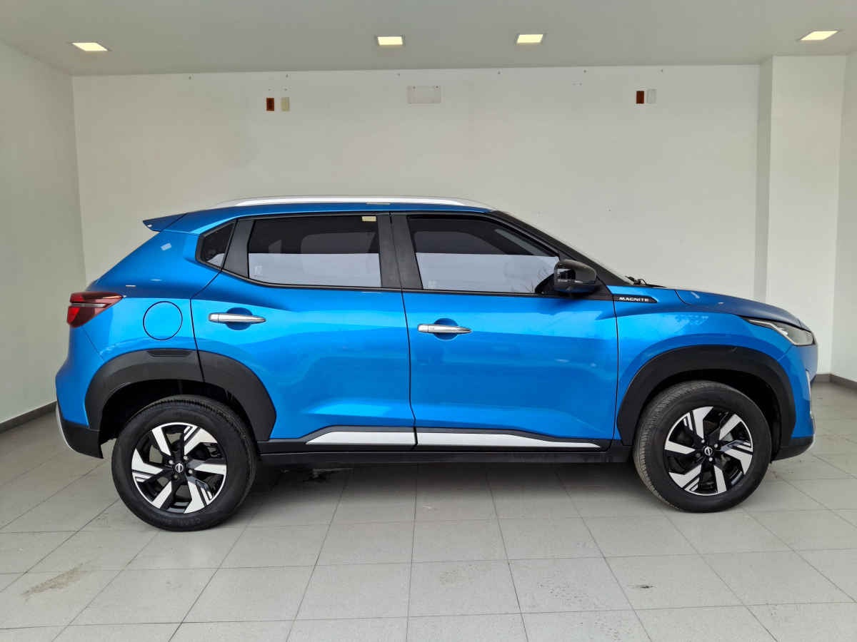 2025 Nissan Magnite 5p Advance L3/1.0/T Aut
