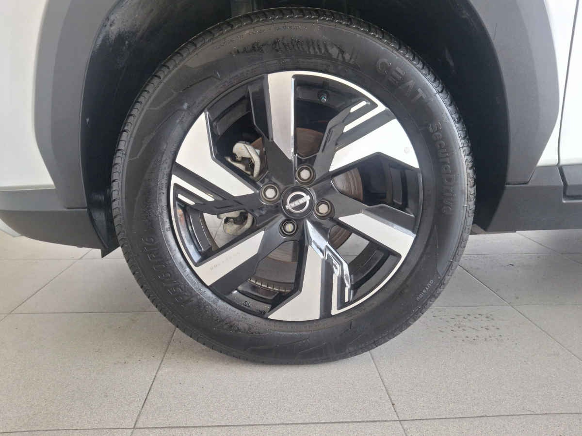 2025 Nissan Magnite 5p Advance L3/1.0/T Man
