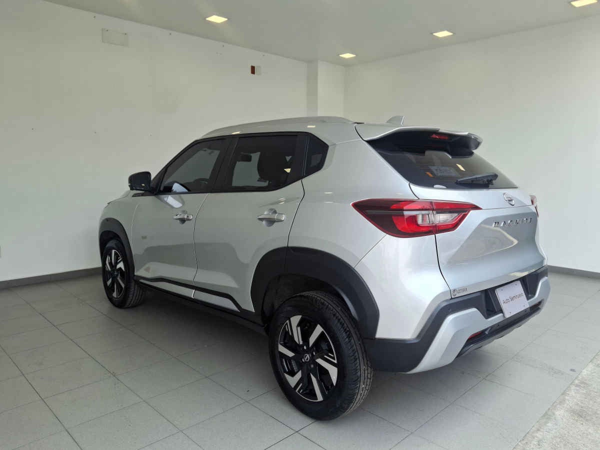 2025 Nissan Magnite 5p Advance L3/1.0/T Man