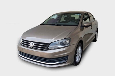 2018 Volkswagen Vento 4p Comfortline L4/1.6 Man