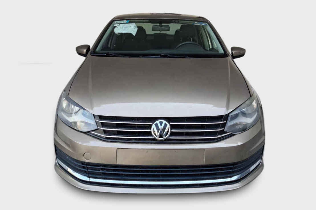 2018 Volkswagen Vento 4p Comfortline L4/1.6 Man