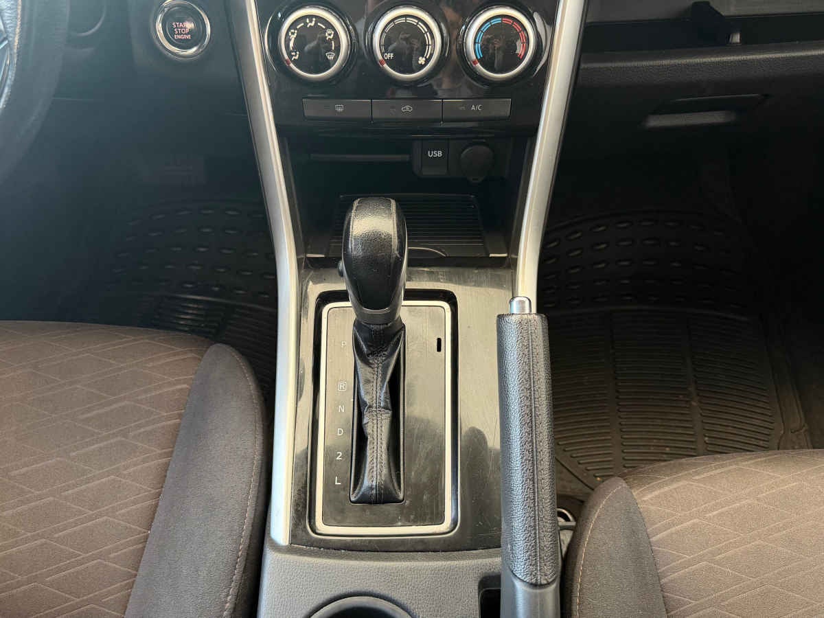 2023 Mitsubishi Xpander 5p Cross L4/1.5 Aut