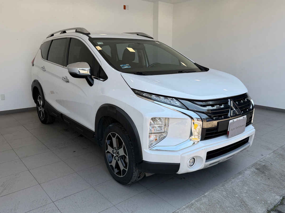 2023 Mitsubishi Xpander 5p Cross L4/1.5 Aut