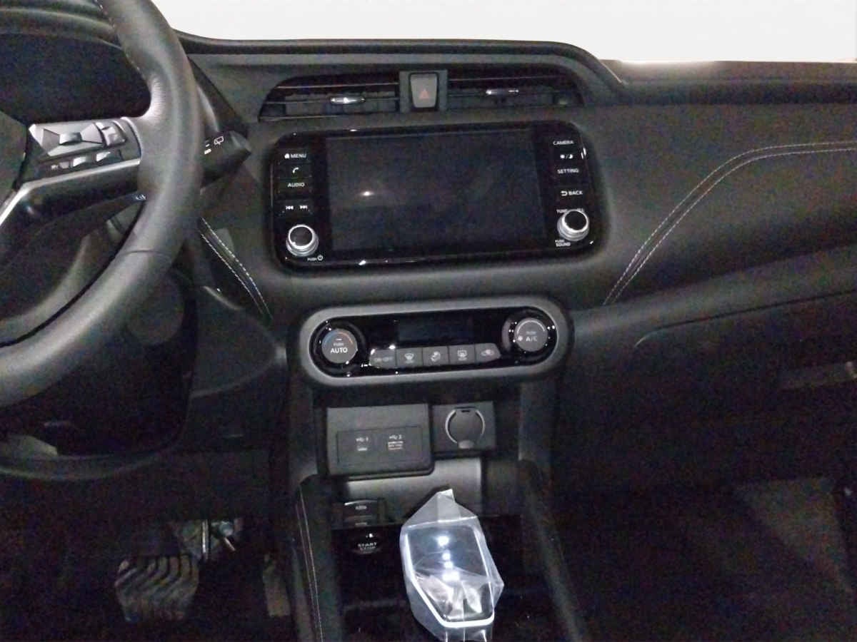 2025 Nissan Kicks 5p Platinum e-Power HEV L3/1.2 Aut