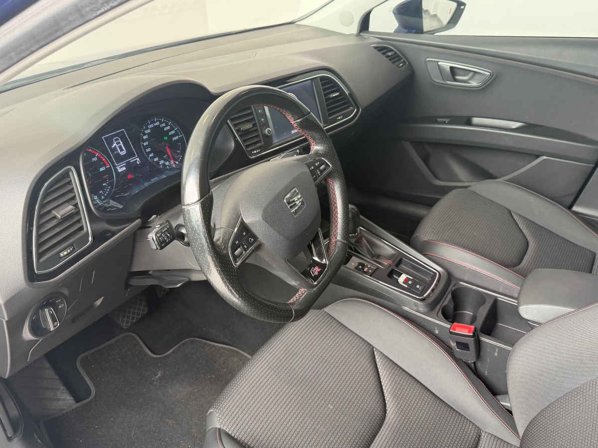 2019 Seat Leon 5p FR L4/1.4/T Aut