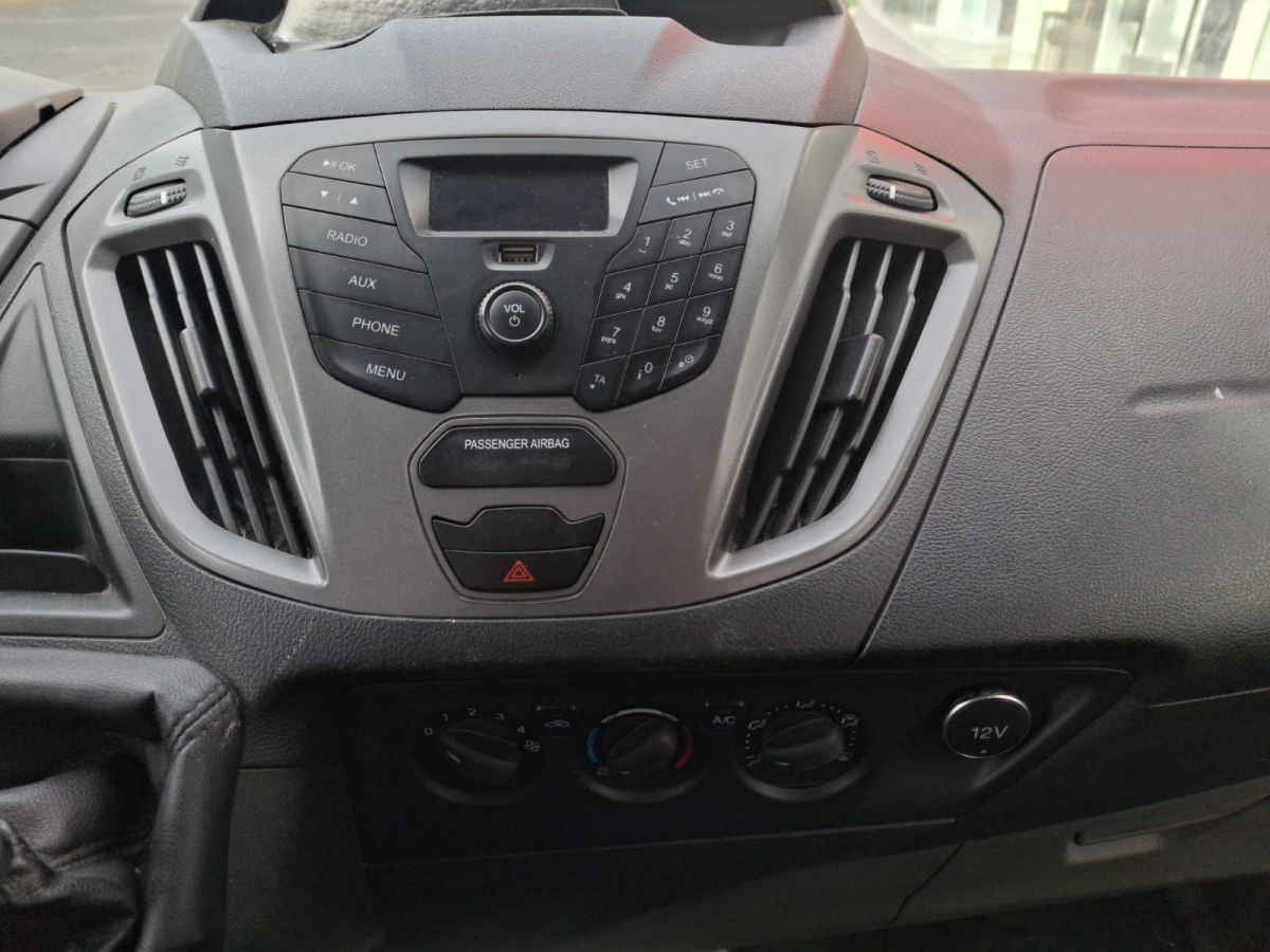 2020 Ford Transit Van 4p Larga Techo Alto L4/2.2/TDI Man 9 pas