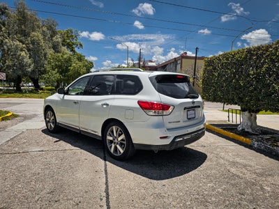 2016 Nissan Pathfinder Exclusive