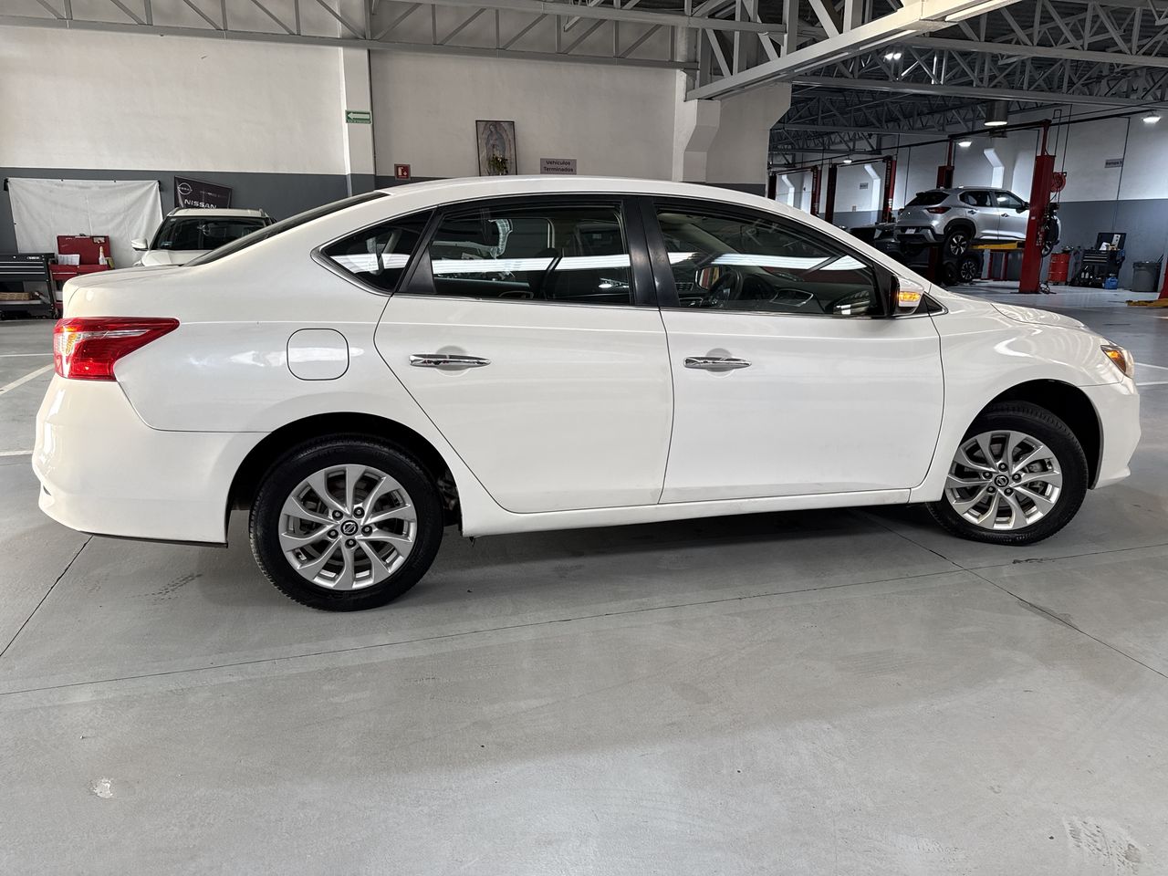 2017 Nissan SENTRA ADVANCE MT