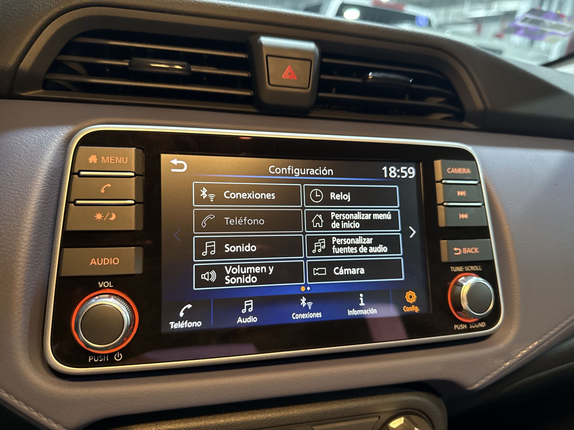 2024 Nissan VERSA ADVANCE CVT 24