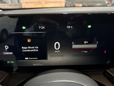 2025 Nissan KICKS PLATINUM CVT