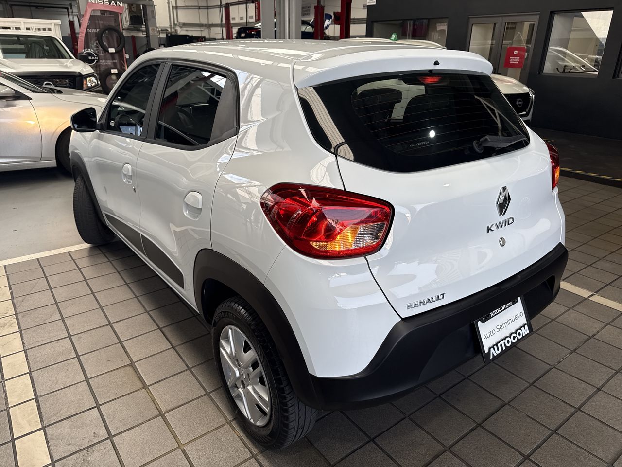 2022 RENAULT KWID ICONIC