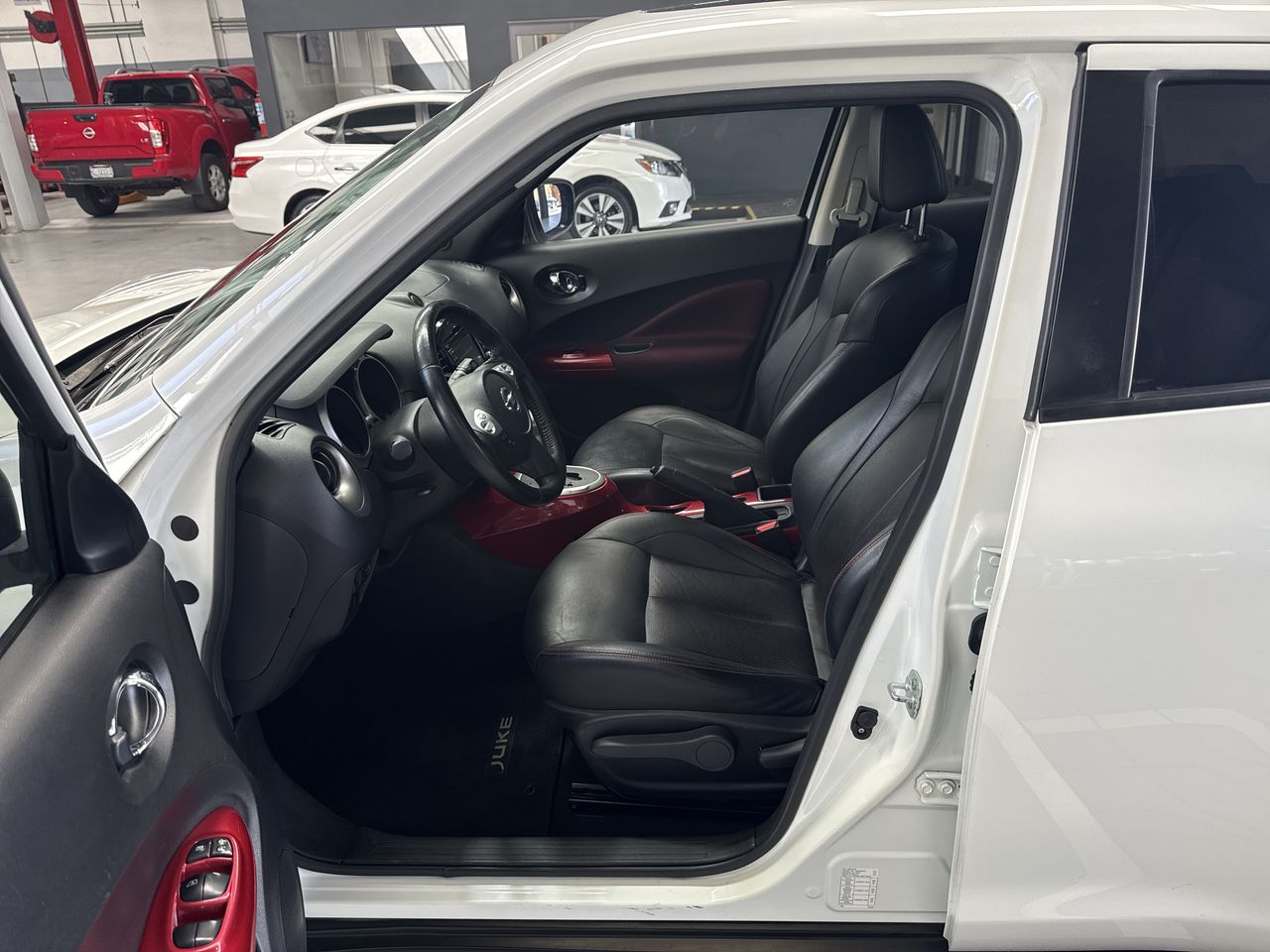 2016 Nissan JUKE EXCLUSIVE CVT