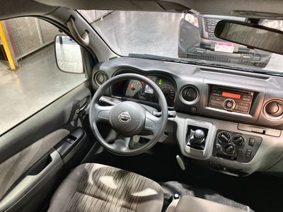 2015 Nissan NV350 URVAN 12 PAS A/A T/M