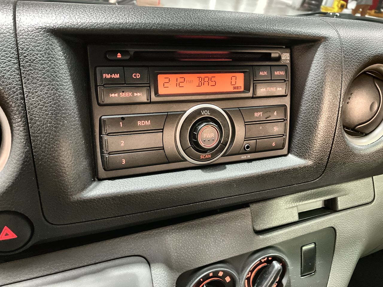 2015 Nissan NV350 URVAN 12 PAS A/A T/M