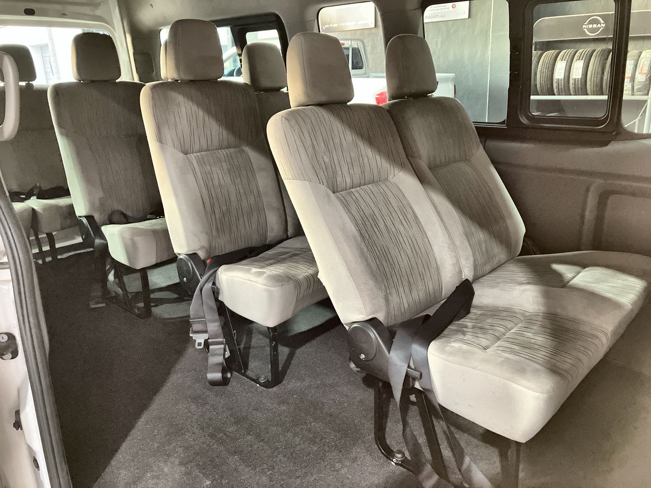 2015 Nissan NV350 URVAN 12 PAS A/A T/M