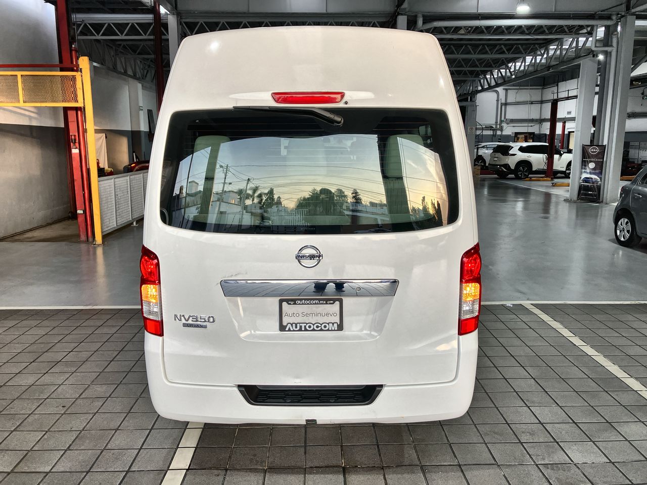 2015 Nissan NV350 URVAN 12 PAS A/A T/M
