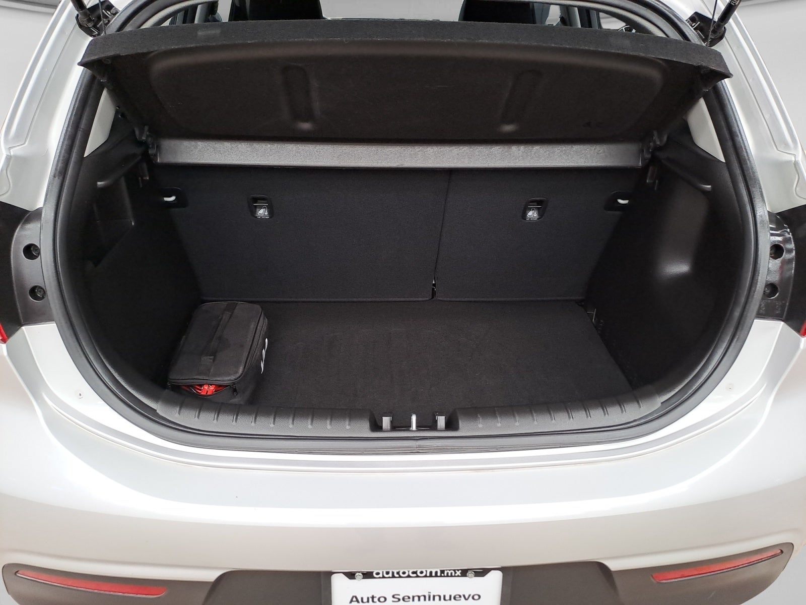 2022 Kia RIO LX TM