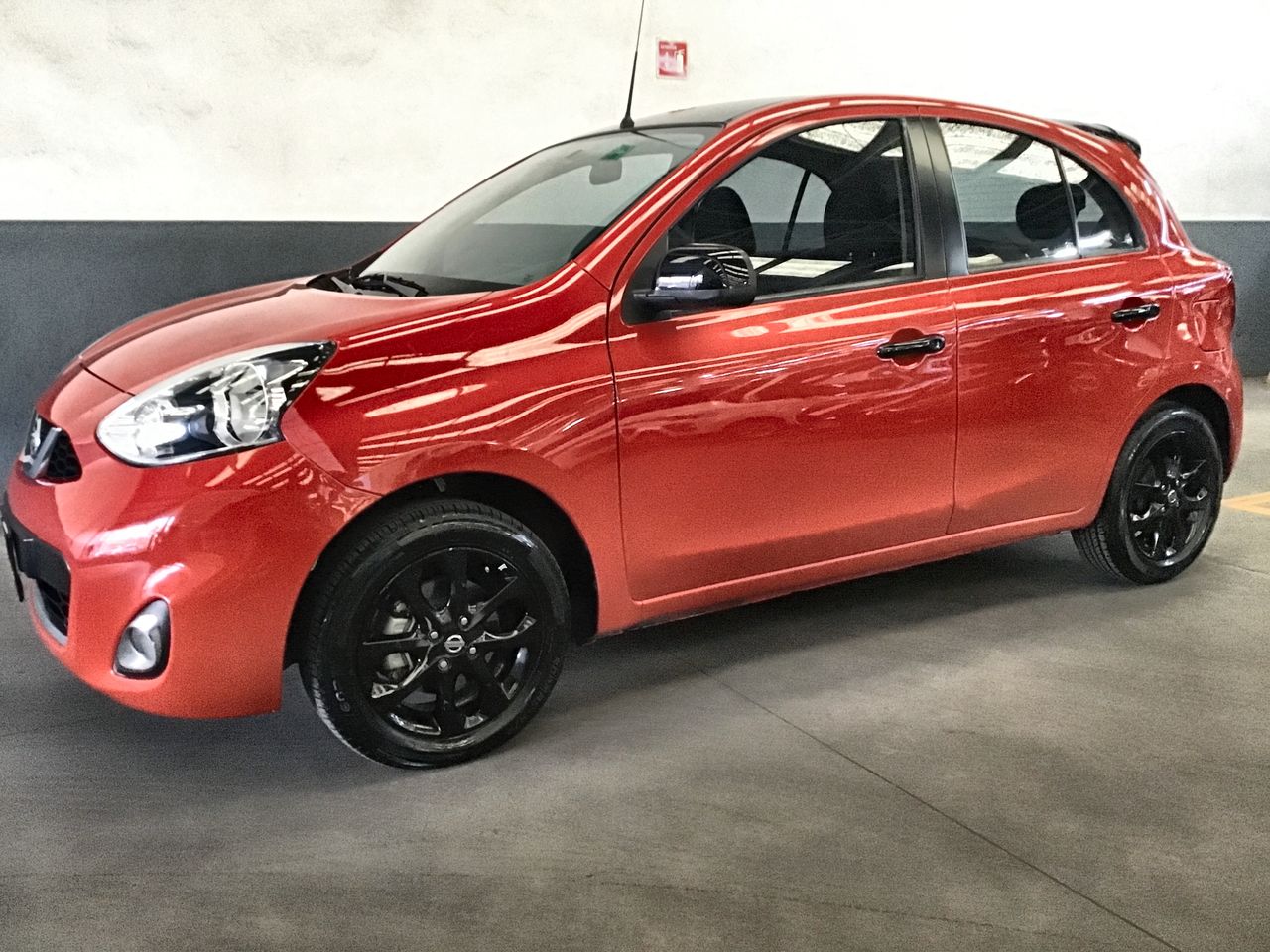 2020 Nissan MARCH EXCLUSIVE TA BI-TONO