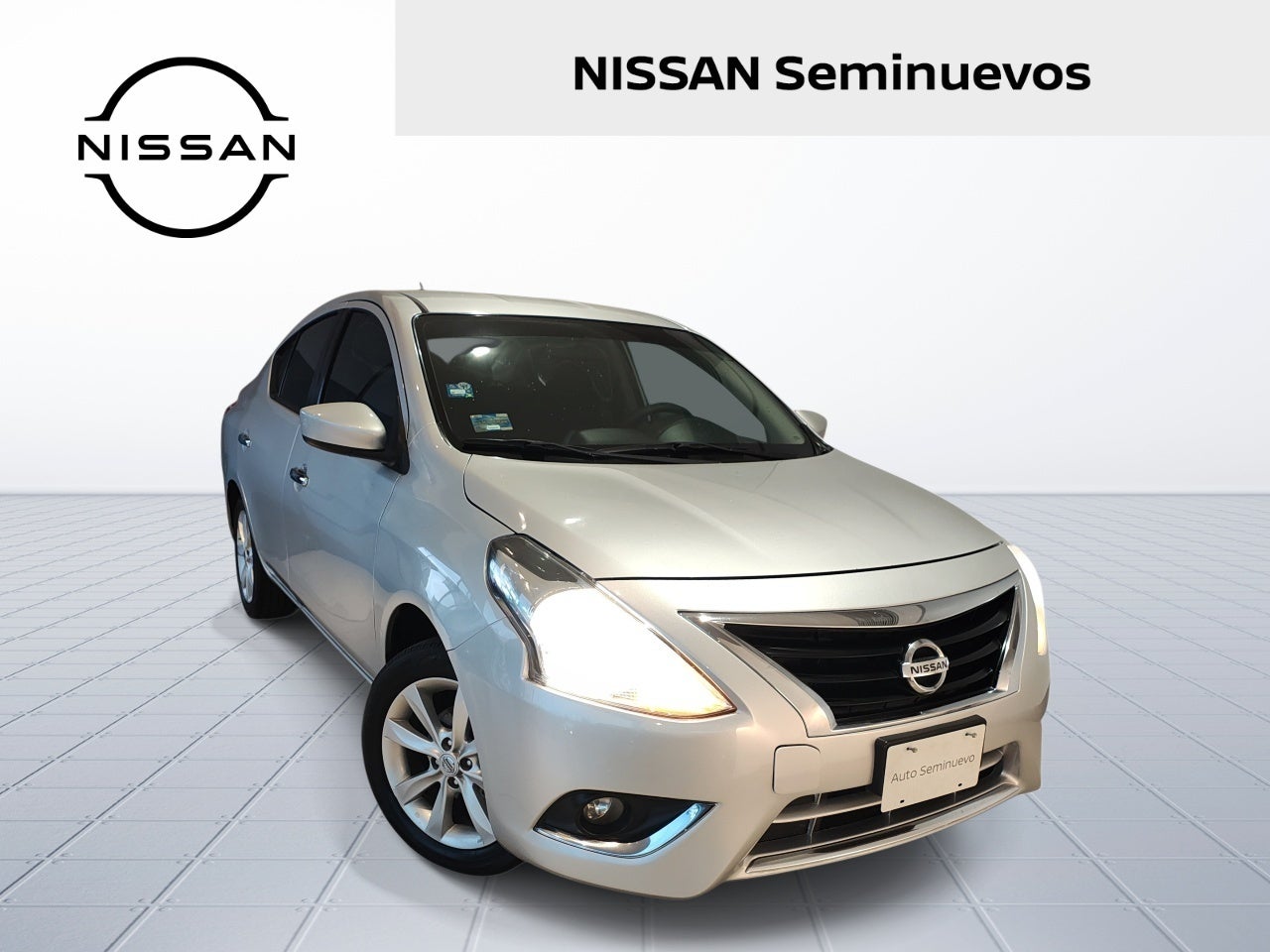 2018 Nissan VERSA ADVANCE MT AC