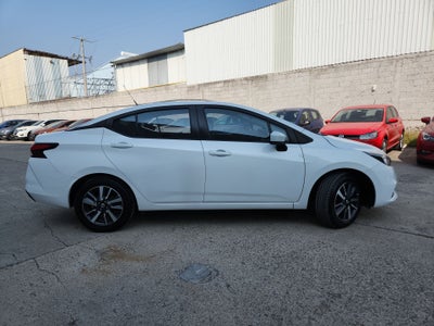 2022 Nissan VERSA ADVANCE CVT 22