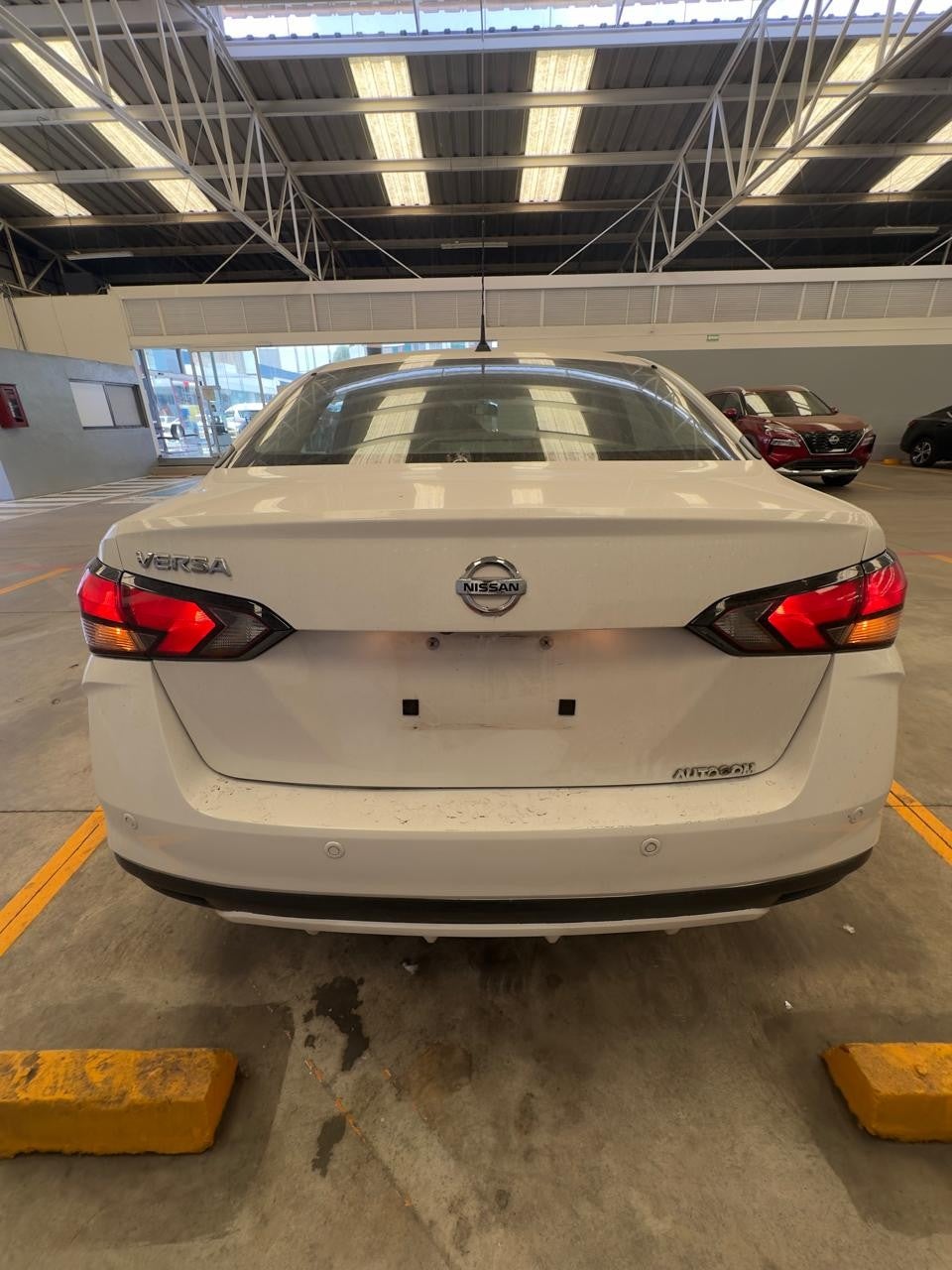 2022 Nissan VERSA ADVANCE MT 22