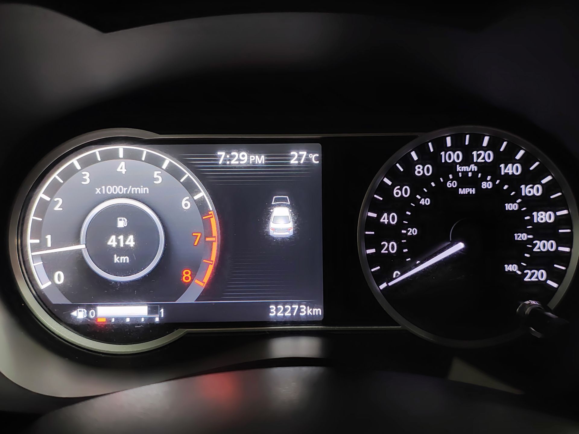 2023 Nissan VERSA ADVANCE MT 23