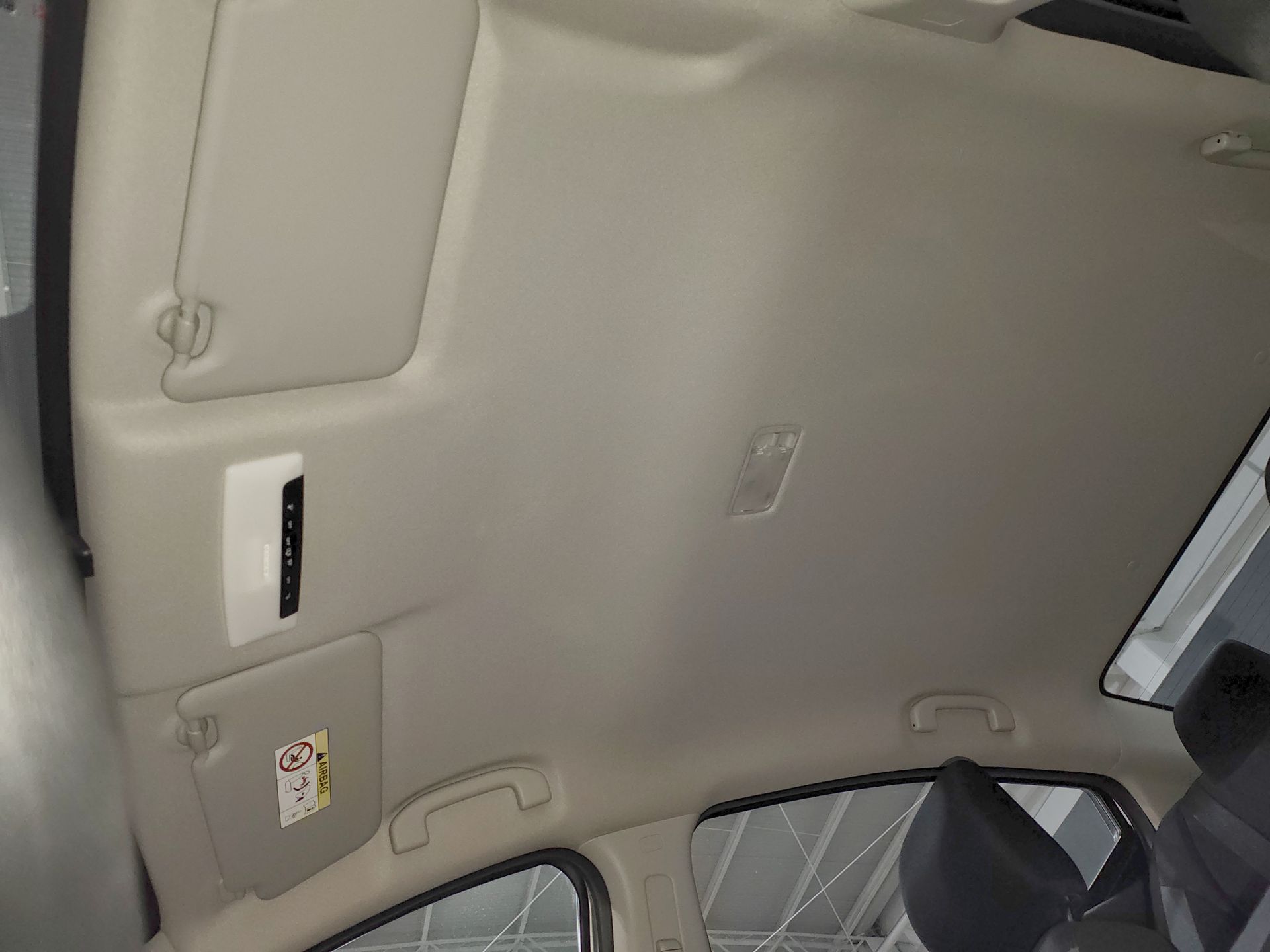 2023 Nissan VERSA ADVANCE MT 23