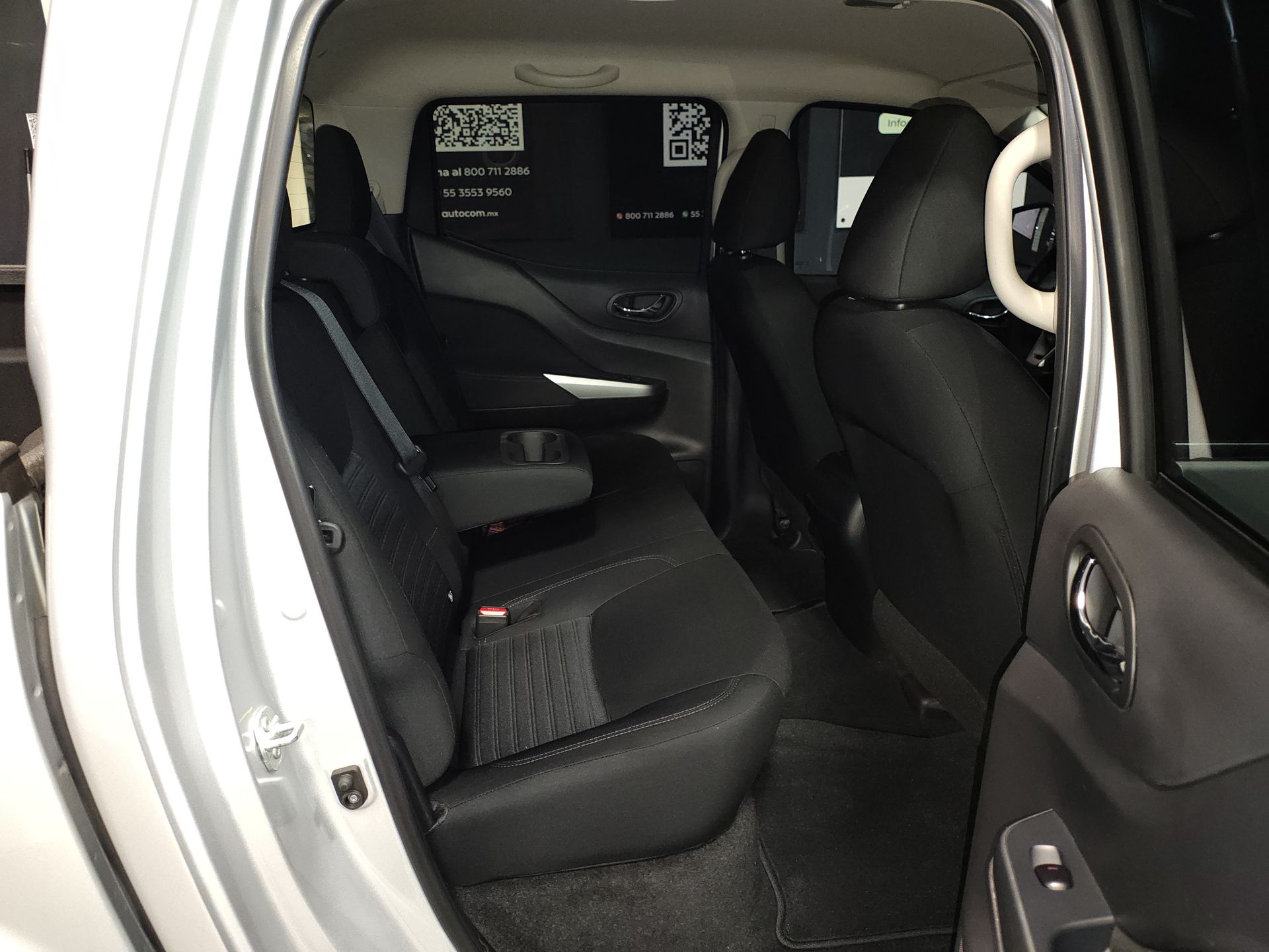 2024 Nissan FRONTIER FRONTIER LE TM 24