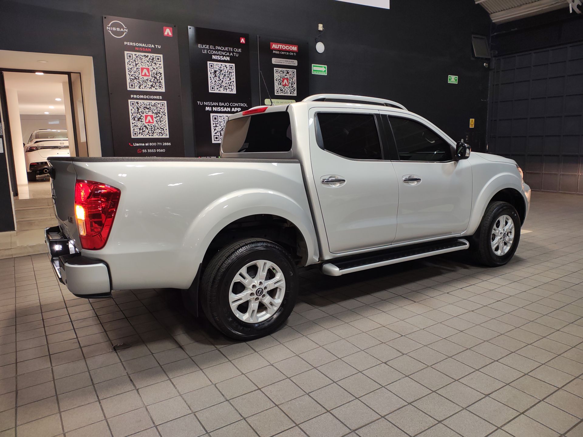 2024 Nissan FRONTIER FRONTIER LE TM 24