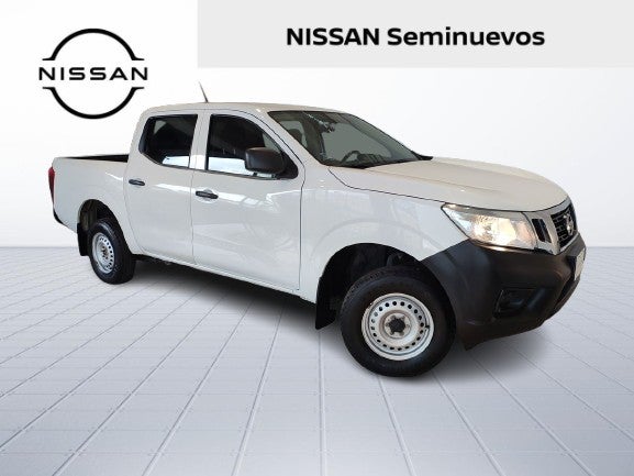 2020 Nissan NP300 DOBLE CABINA SE TM AC PAQ SEG 6VEL