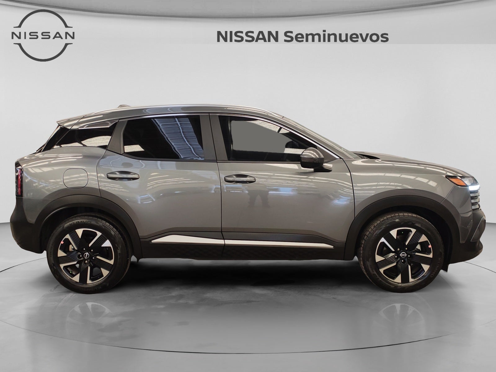2025 Nissan KICKS ADVANCE CVT
