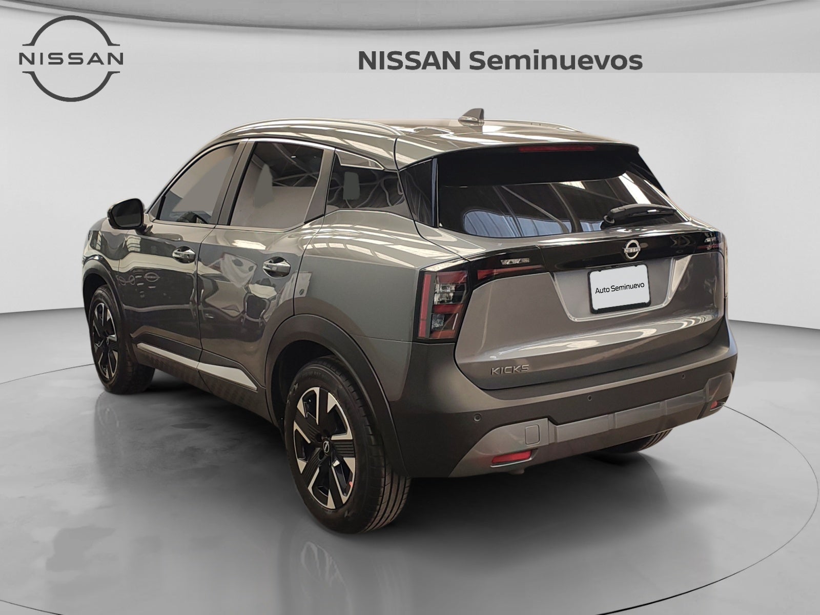 2025 Nissan KICKS ADVANCE CVT