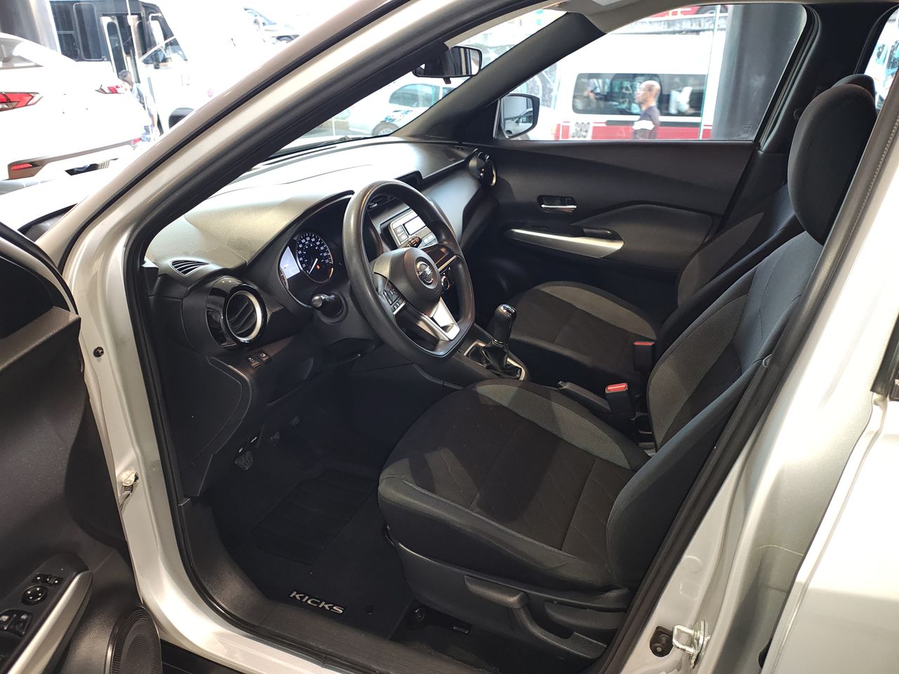 2020 Nissan KICKS SENSE 1.6 LTS T/M A/C