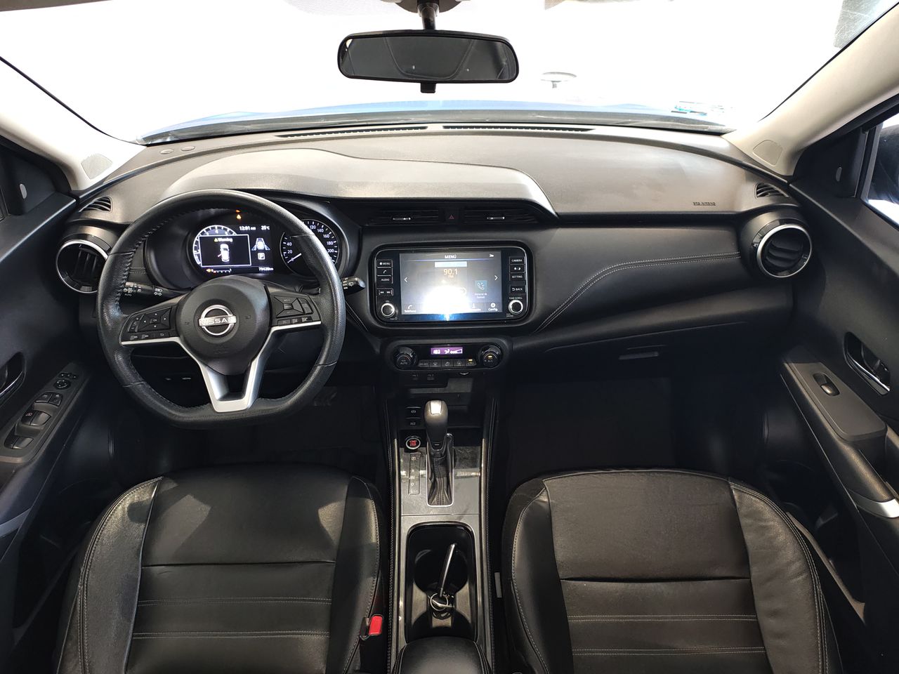 2023 Nissan KICKS PLATINUM 1.6 LTS CVT 23