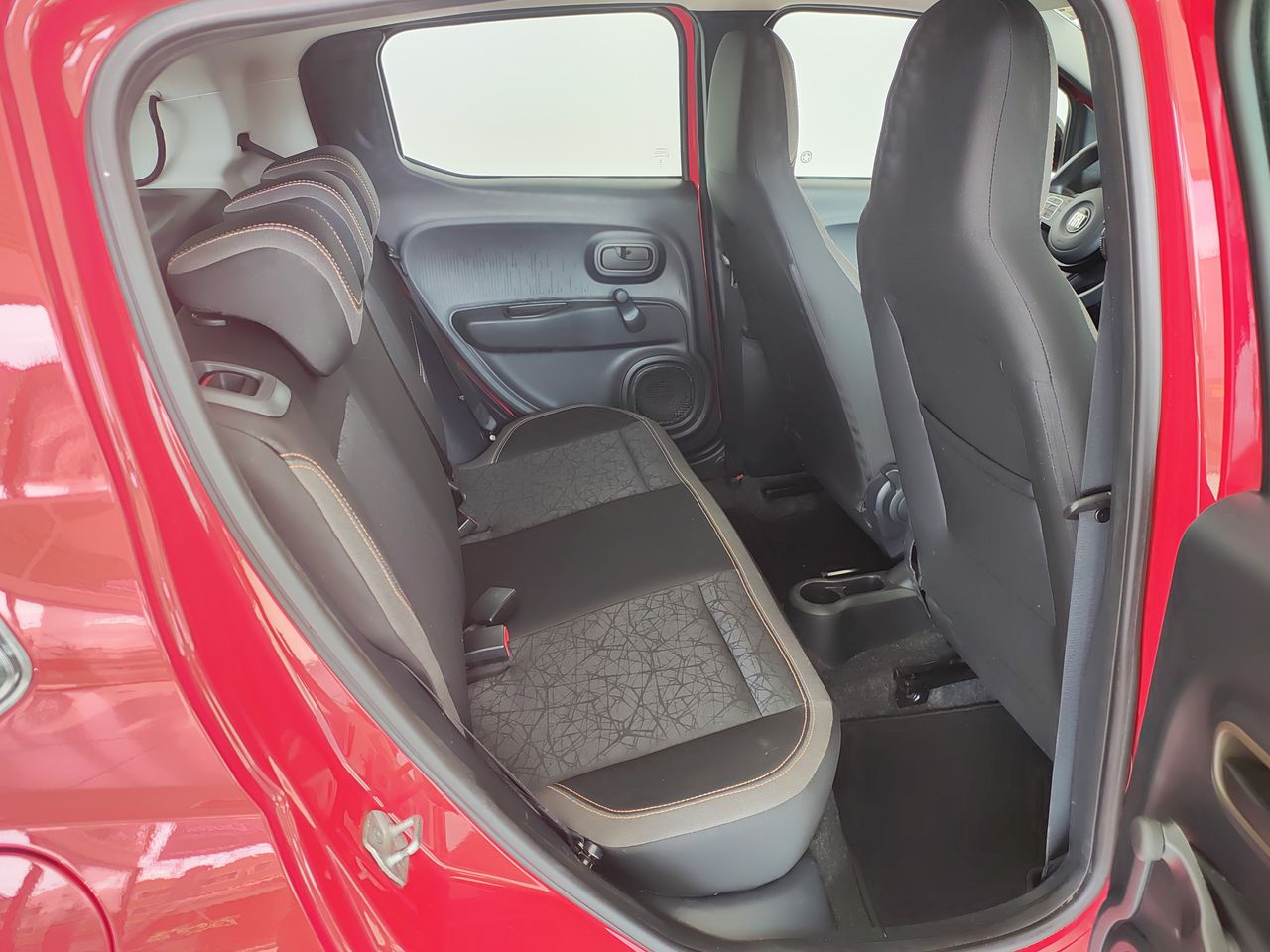 2024 FIAT MOBI TREKKING