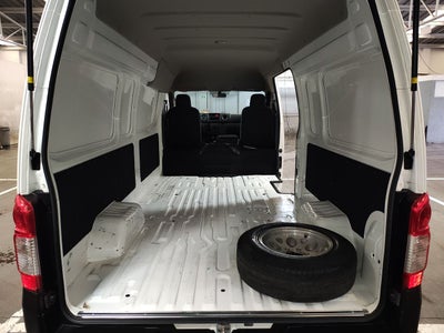 2024 Nissan URVAN URVAN PANEL AMPLIA AA