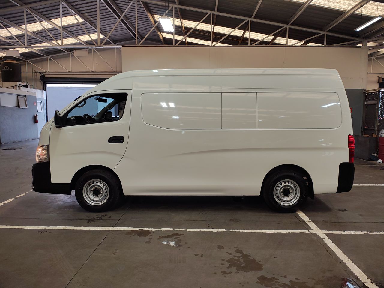 2024 Nissan URVAN URVAN PANEL AMPLIA AA