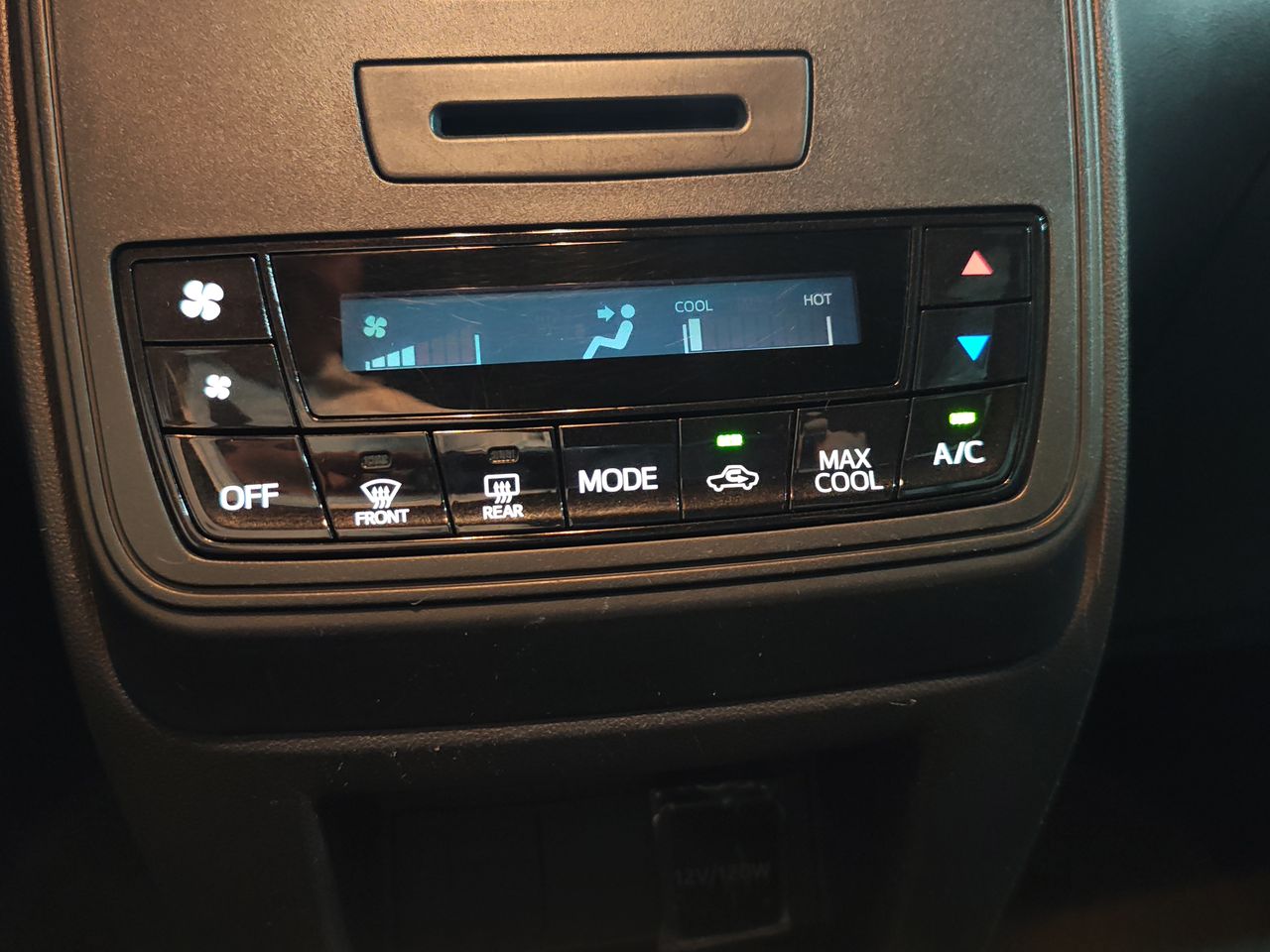 2021 Toyota AVANZA LE MT